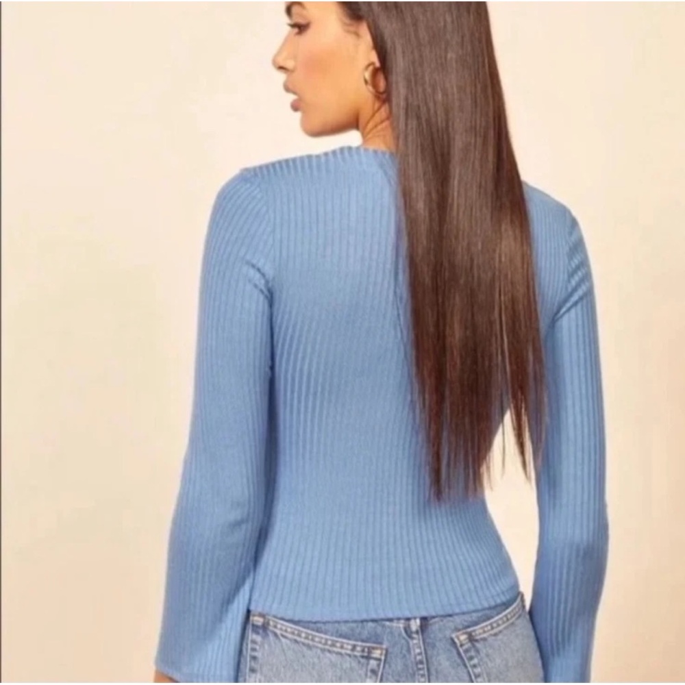 Reformation Gellar Parisian Blue Ribbed bell sleeve L shell Button-Up vneck Top - Picture 2 of 14